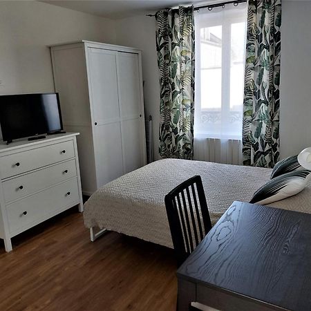 Residence Hotel Les Josephines เรย-มัลเมซง ภายนอก รูปภาพ