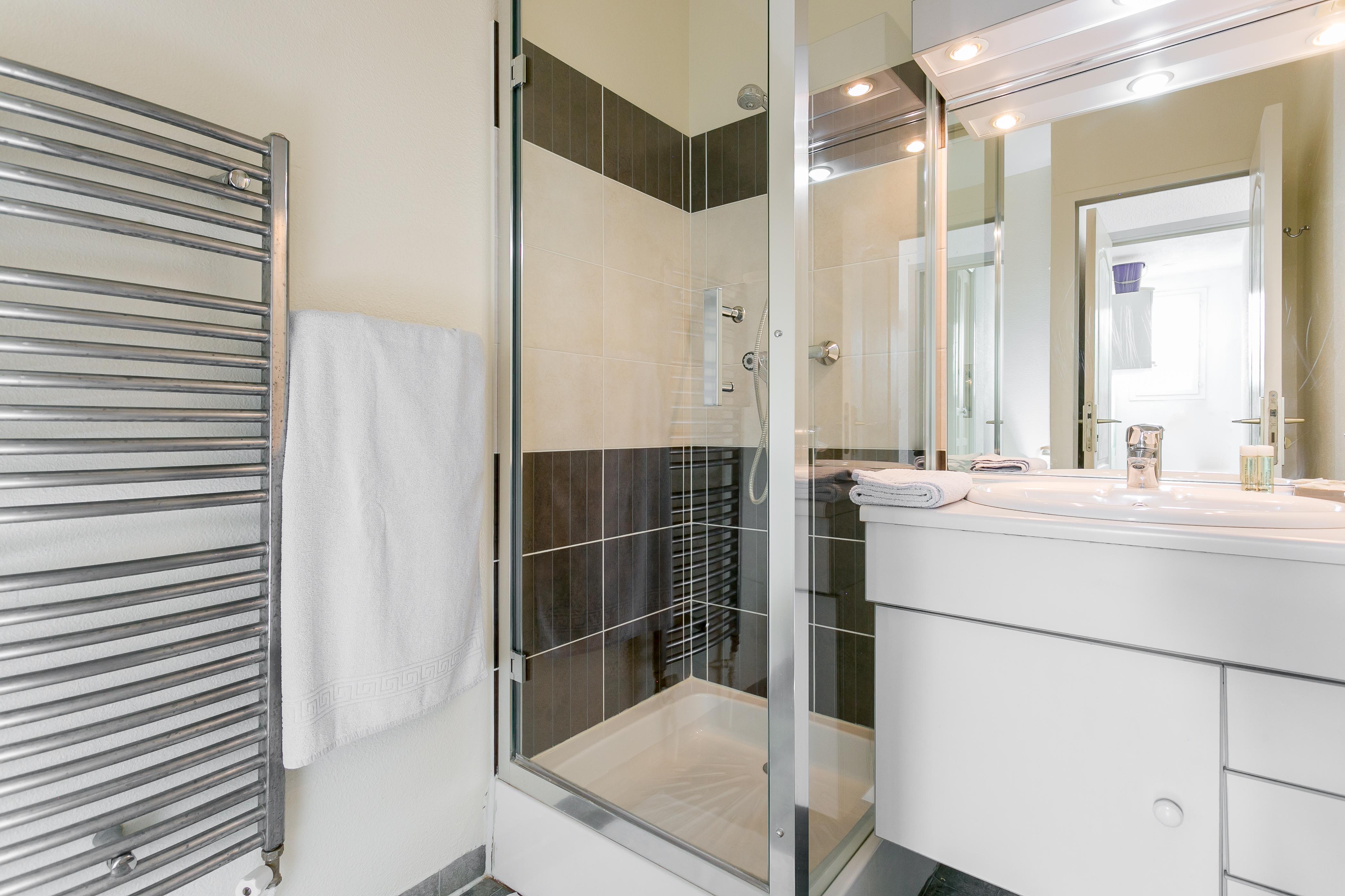 Residence Hotel Les Josephines เรย-มัลเมซง ภายนอก รูปภาพ