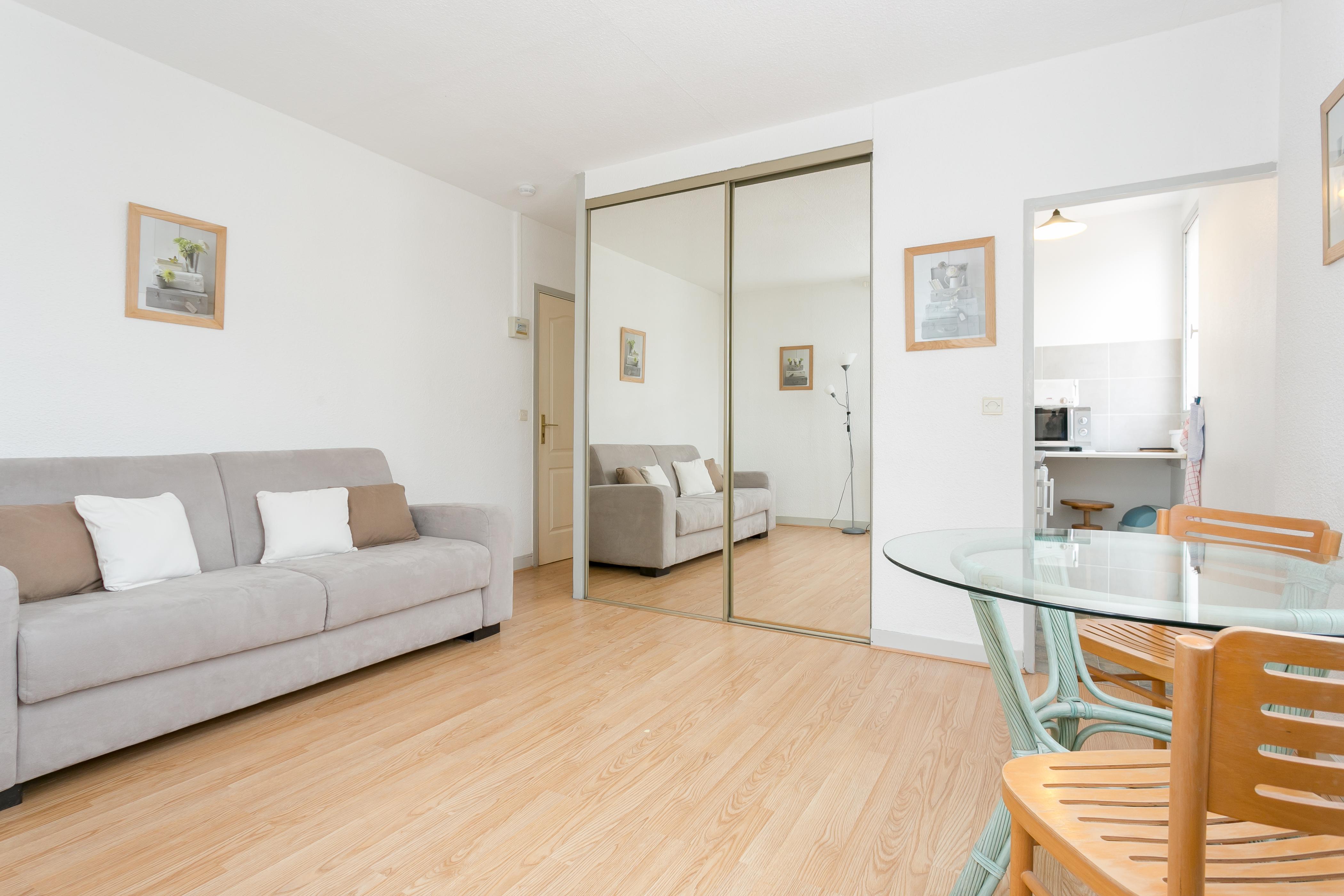 Residence Hotel Les Josephines เรย-มัลเมซง ภายนอก รูปภาพ