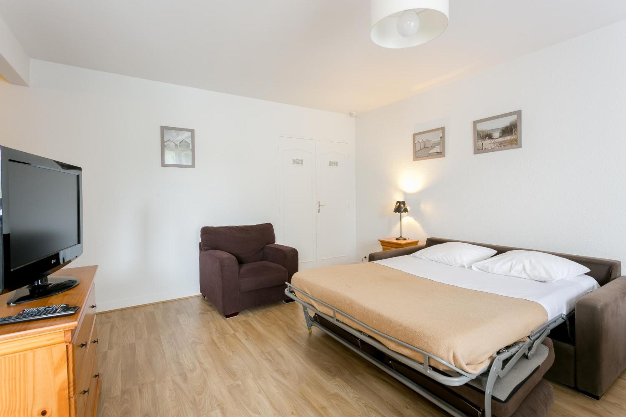 Residence Hotel Les Josephines เรย-มัลเมซง ภายนอก รูปภาพ
